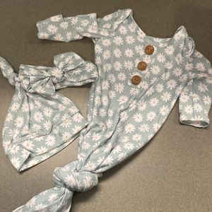 Caden Lane Daisy Knotted Gown